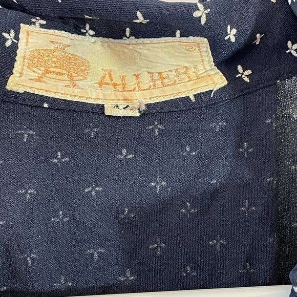Vintage 1970s Navy Floral Shirt Dress by Alleri – Relaxed or Belted Fit M/L - Picture 11 of 15